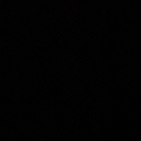 Meet your Posher, Alexis - Picture 1 of 1